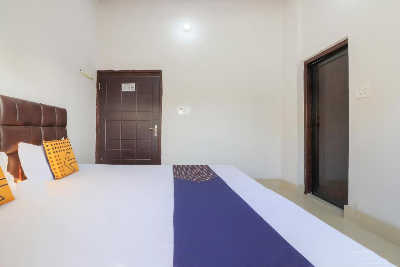 Spot On 75178 Hotel Arman Roorkee Экстерьер фото